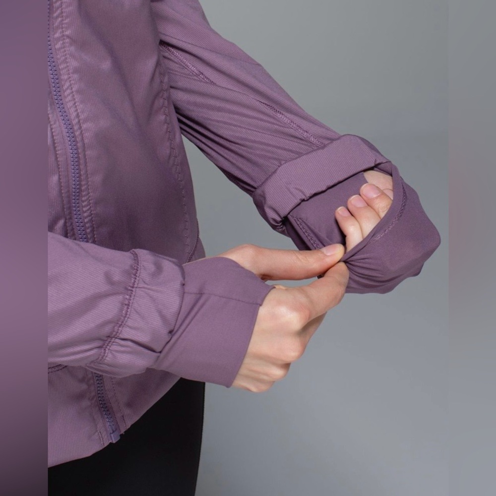 Lululemon Spring Forward Jacket - Picture 7 of 16